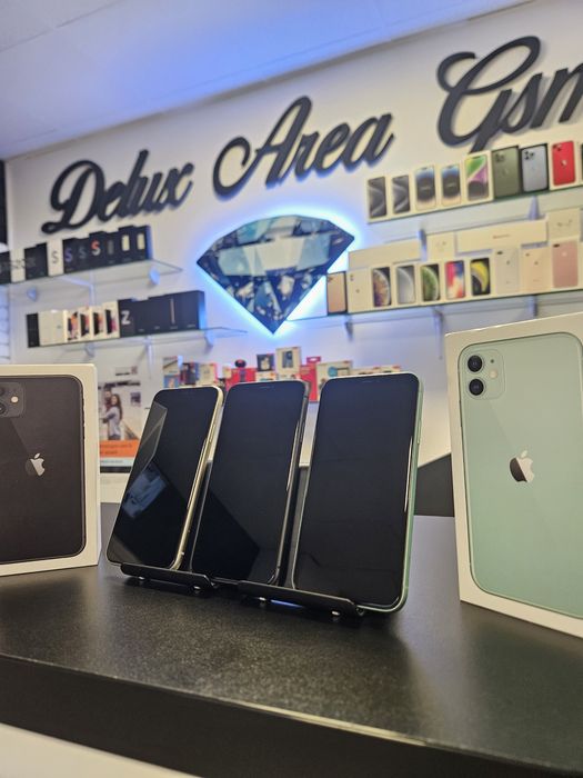 Iphone 11 / Black/Green/White / 64/128 GB / DeluxGSM