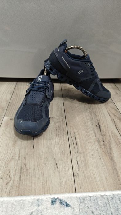 On.  cloud.  Nr   40.5