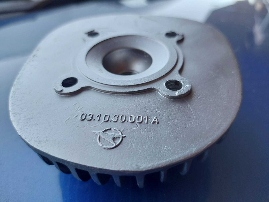 Водно бластиране почистване на детайли