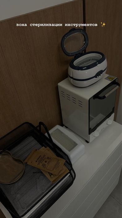 Сдам в аренду маникюрный стол