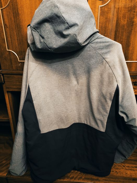 Продам р 56 цена 3000 тенге