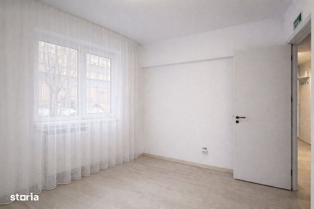 Camera de Comert - Splaiul Unirii 3 camere decomandate, 79 mp - STRADA
