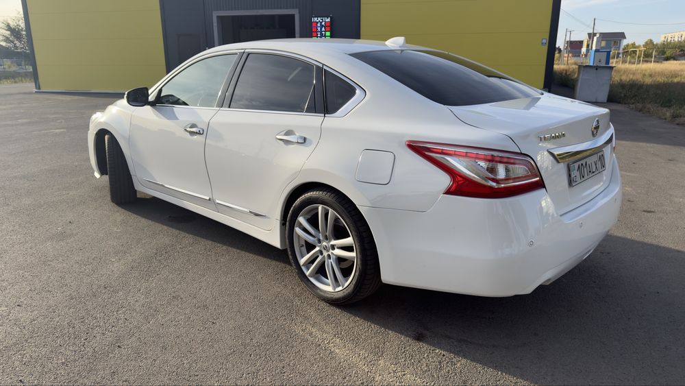 Продам Nissan Teana