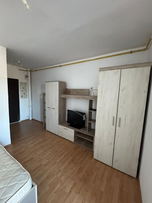 Garsonieră de închiriat