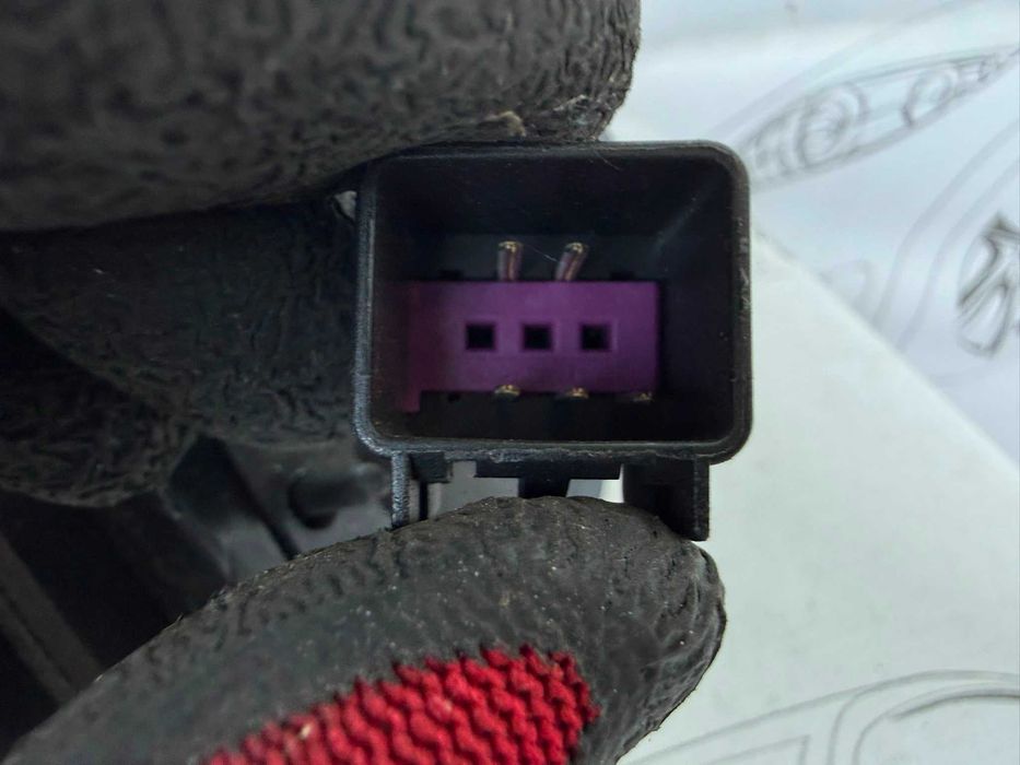 Oglindă Retrovizoare Stânga Electrică 5 Pini Chevrolet Cruze 95273440 / [2009-2016] / (5C3)