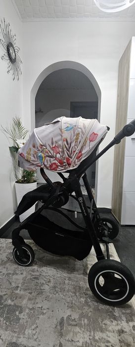 Carucior Kinderkraft ediție limitată