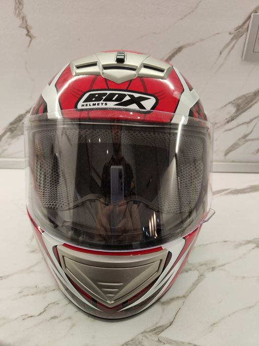 Каска за мотор BOX размер S