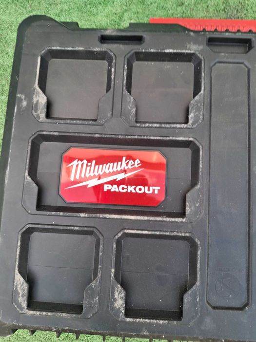 Куфар за инструменти MILWAUKEE Packout