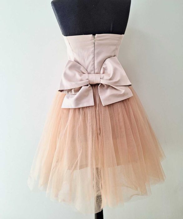 Junona официална рокля