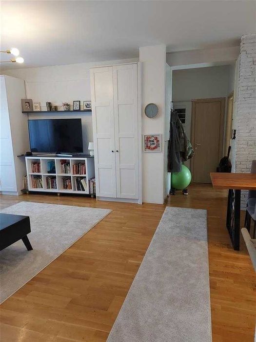 Дава се под наем Двустаен апартамент в София, Зона Б-5 - 64 кв.м за 612 € - Снимка #2