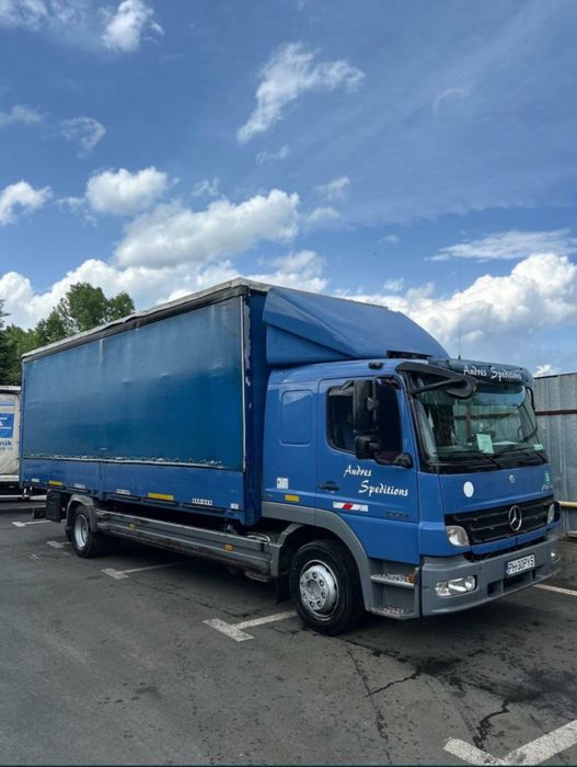 Камион Mercedes Atego