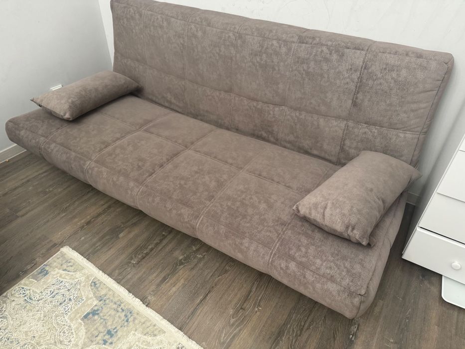 Продам диван в хорошем состоянии!