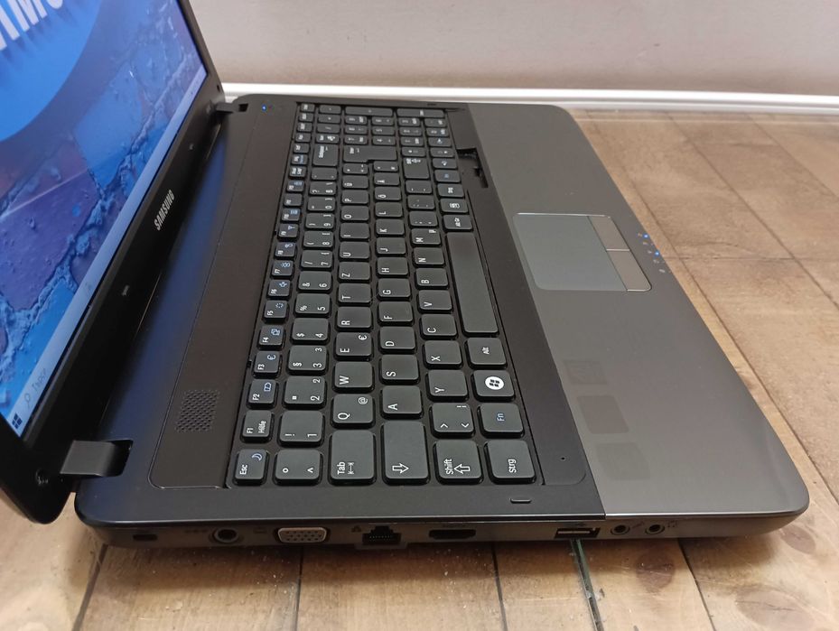 Лаптоп Samsung R540  - 15.6"