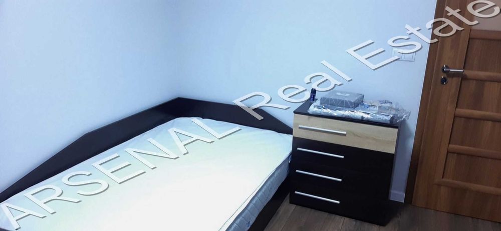 Дава се под наем Тристаен апартамент в София, Лозенец - 95 кв.м за 797.64 € - Снимка #3