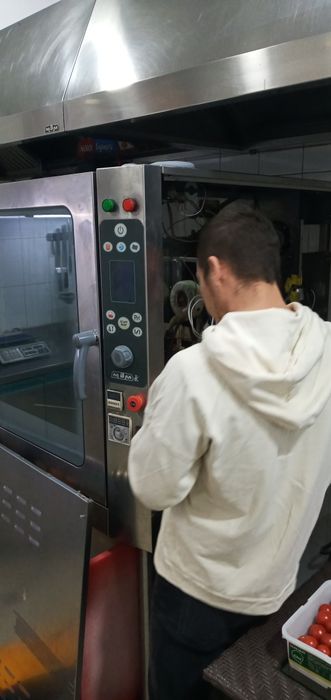 Ремонт печы кухонного оборудование  без выходных