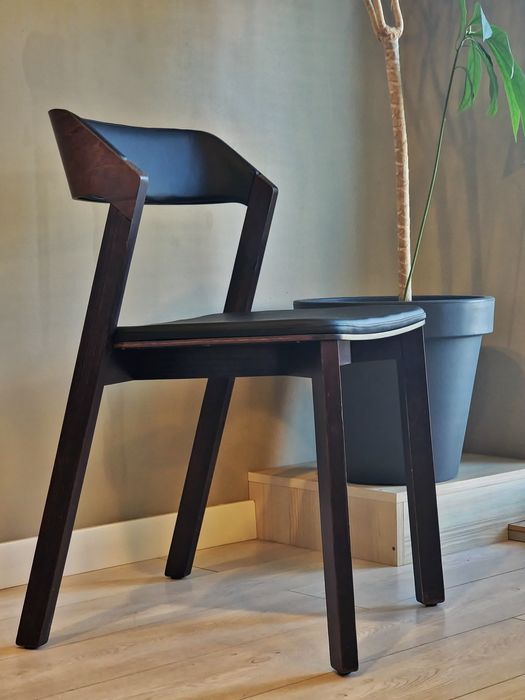 Scaune dining lemn masiv Ton Merano