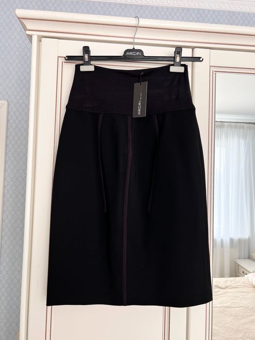 Юбка черная  Marccain Германия