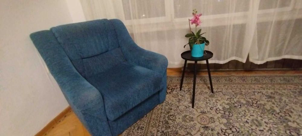 Дава се под наем Тристаен апартамент в София, Стрелбище - 98 кв.м за 750 € - Снимка #3