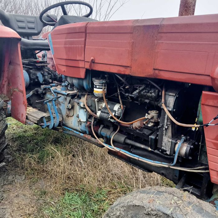 Tractor utb 445 motor de aro