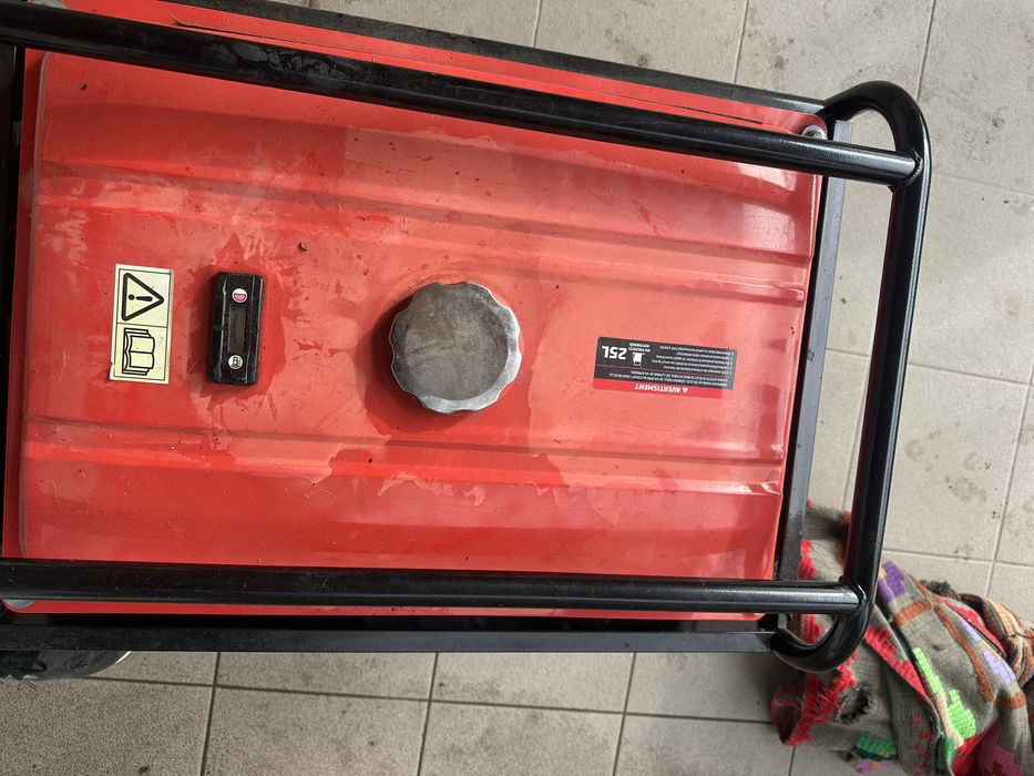 Generator blade