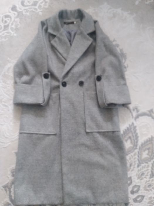 Продам осеннее пальто