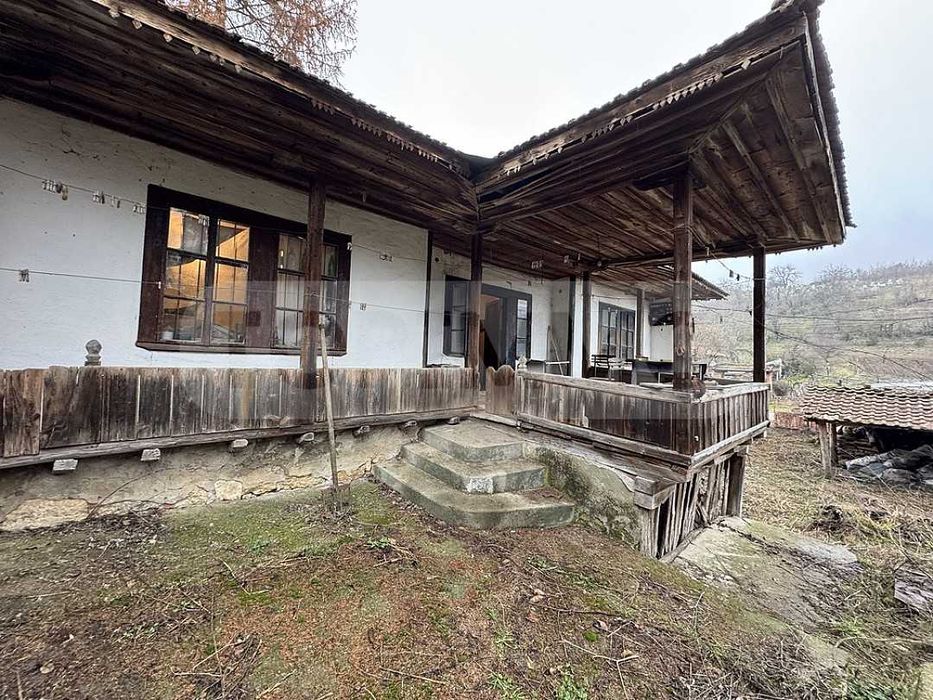 Продава се Къща в с. Главан, Област Силистра - 130 кв.м за 100 €/кв.м - Снимка #3