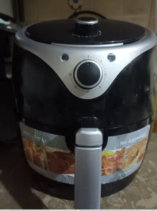 Air fryer  foarte bun