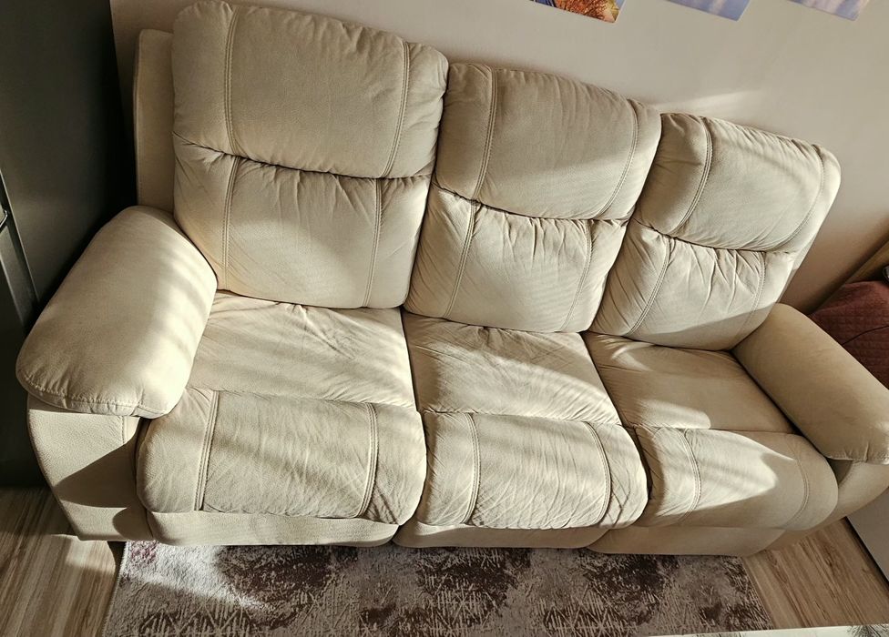 Диван с функция релакс.