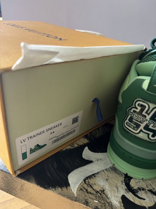 Luis vuitton trainers low