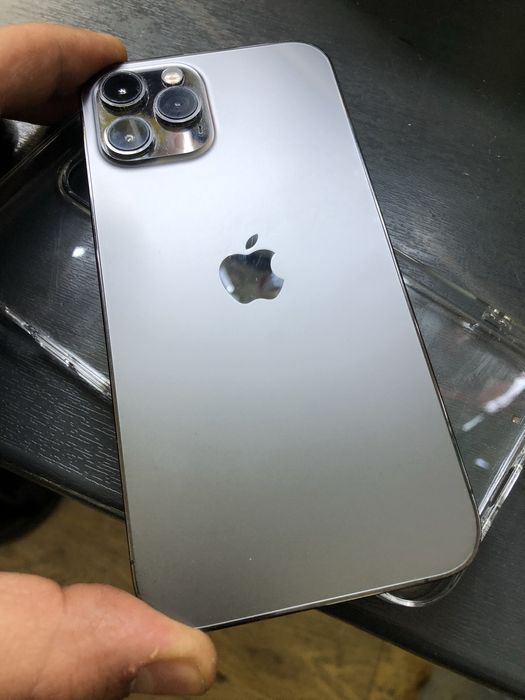 Продам iPhone 12 Pro Max 512GB