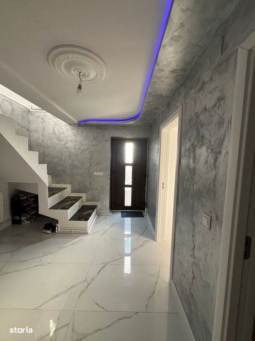 Superba vila in Valea Calugareasca