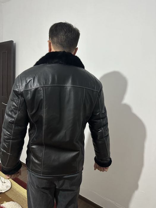 Кожиный куртка