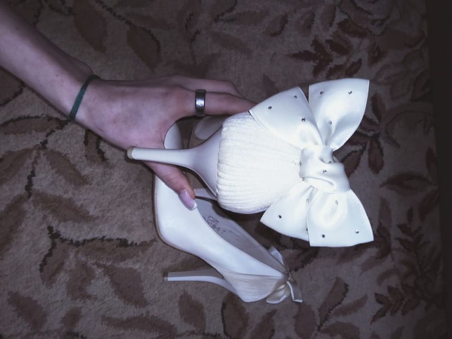 Продам новые туфли