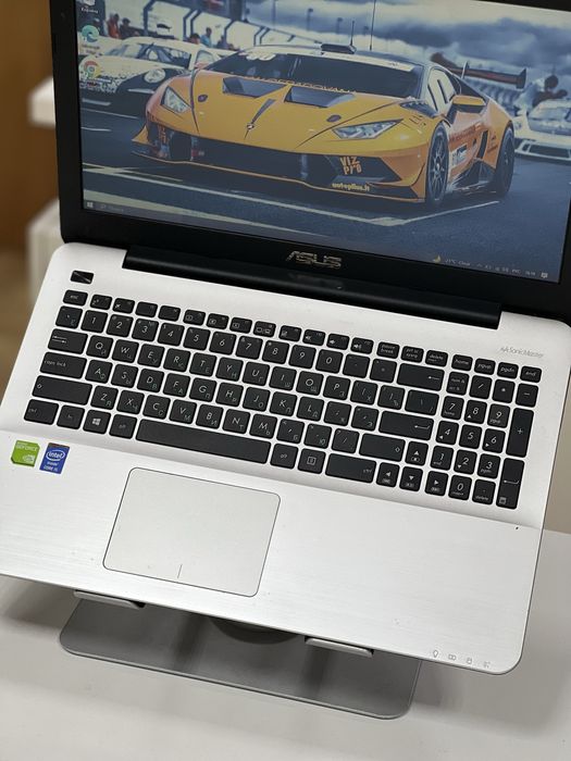 Ноутбук ASUS с видеокартой
