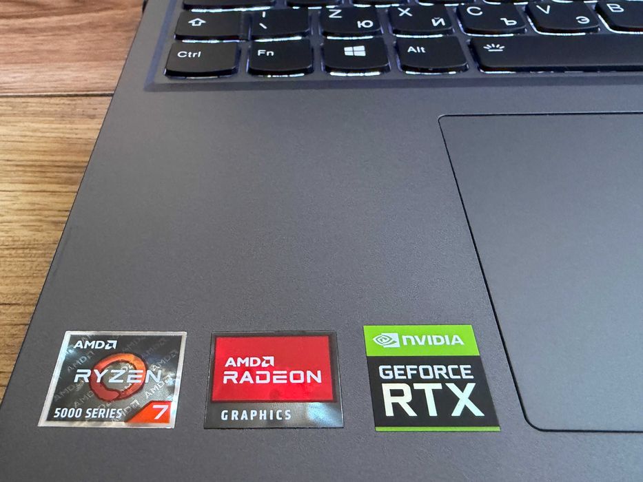 2.5k 165Hz Legion Pro 5`Ryzen 7 5800H RTX 3070 32GB RAM 512GB SSD