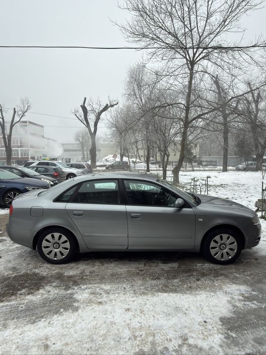 Vand audi a4 b7 2006 2.0 cu o axa URGENT!