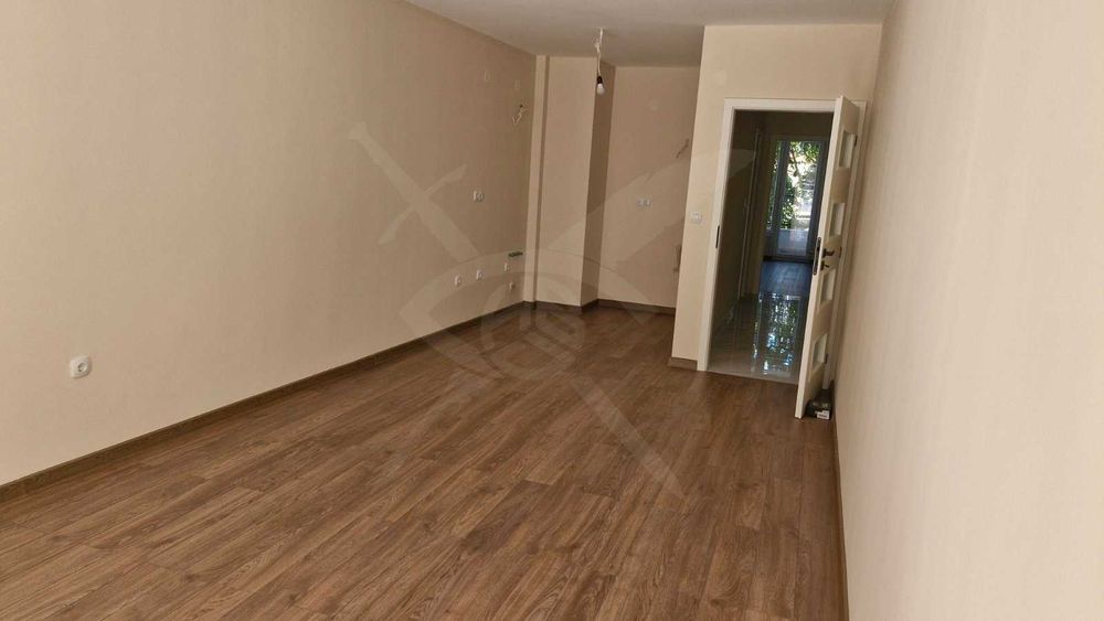 Продава се Двустаен апартамент в Пловдив, Христо Смирненски - 81 кв.м за 1457 €/кв.м - Снимка #4