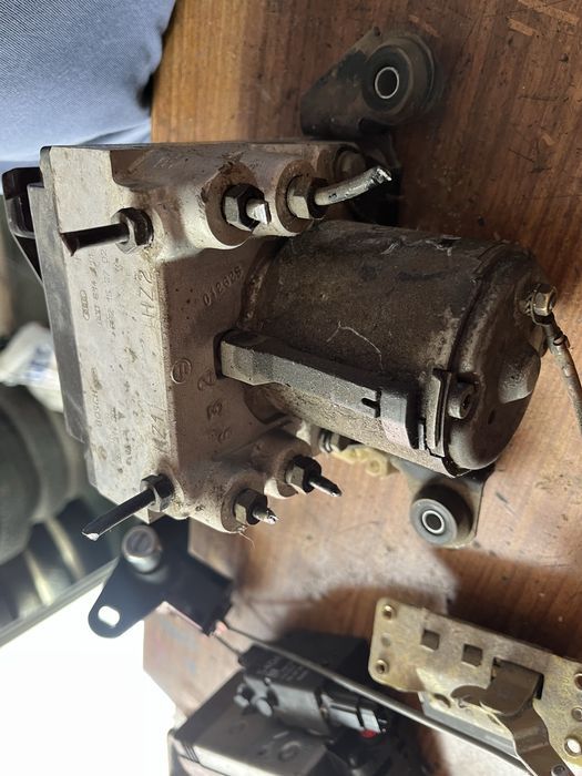 pompa abs audi a4 b5 1996