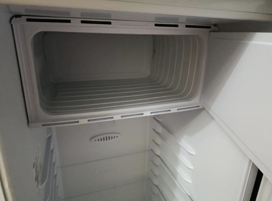 Холодильник продам