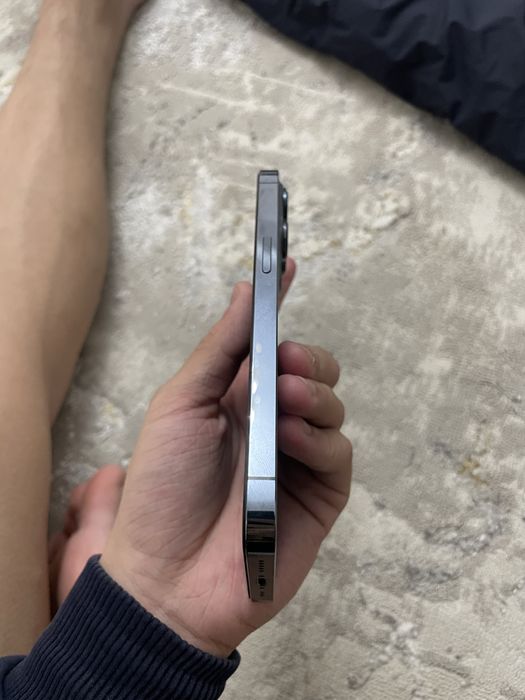 продам iphone 13 pro 256gb