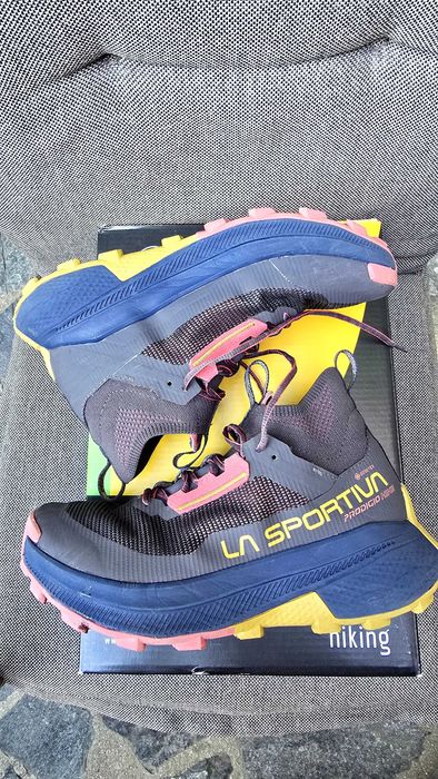 Дамски Обувки La Sportiva