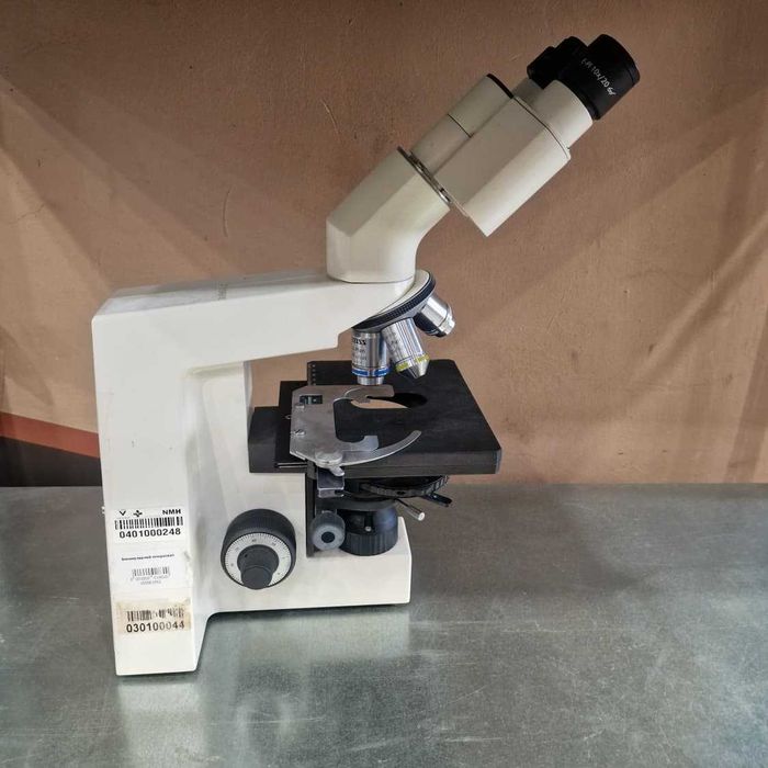 микроскоп zeiss axiostar