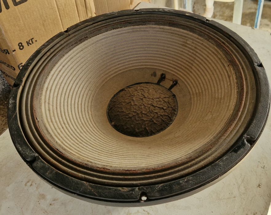 Челенджер динамик 15диюм 600ватт