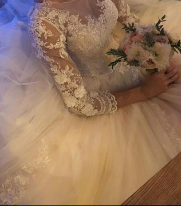 Свадебное платье очень нежное