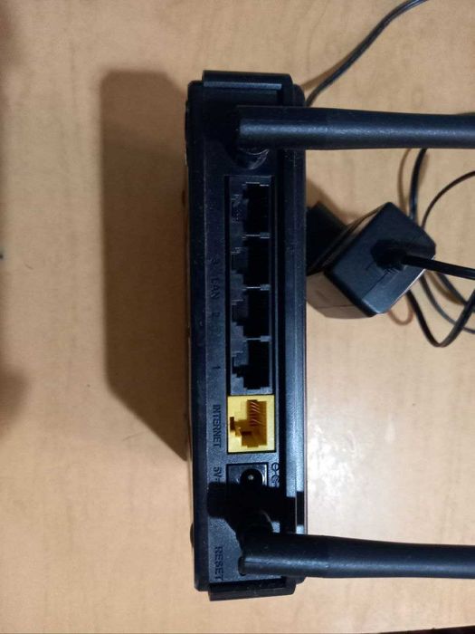 Продам wi-fi роутер - маршрутизатор D-Link DIR-615