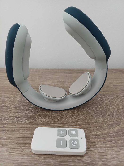 Aparat masaj cervical cu impulsuri