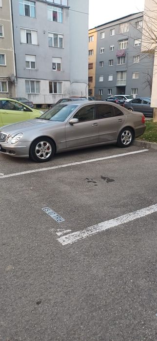 MERCEDES-BENZ E-Class 2004 — imagine 3