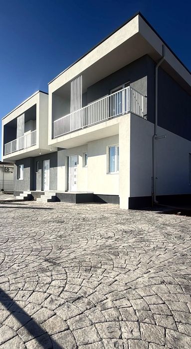 Duplex 4 camere- Remetea Mare Proprietate  Privata - Ultramodern