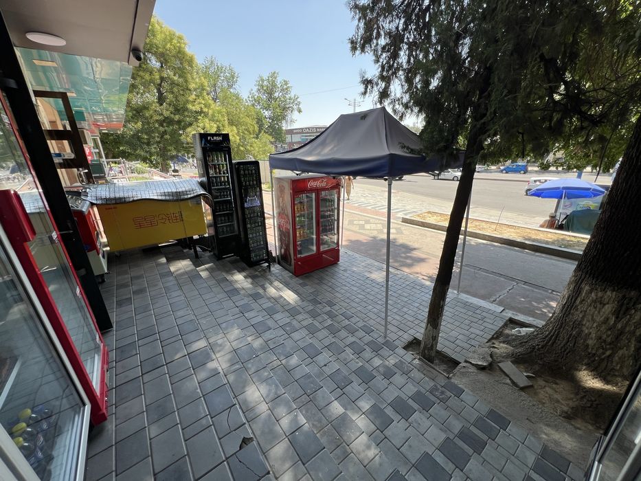 Tayyor biznes: Odam gavjum joyda oziq -ovqat do'koni sotiladi