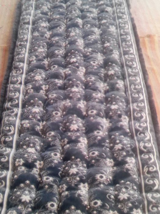 Poezdda birovning xotinini sikishadi